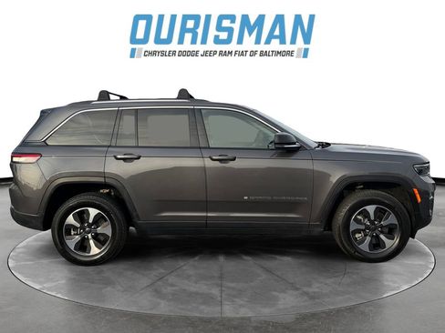 Used 2023 Jeep Grand Cherokee 4WD 4xe image 7