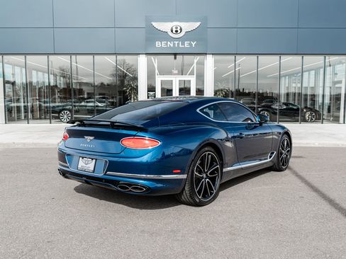Used 2024 Bentley Continental GT image 3