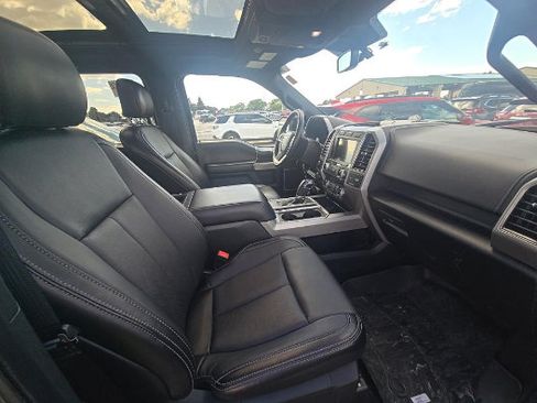 Used 2020 Ford F150 Lariat w/ Equipment Group 502A Luxury AWD/4WD image 14