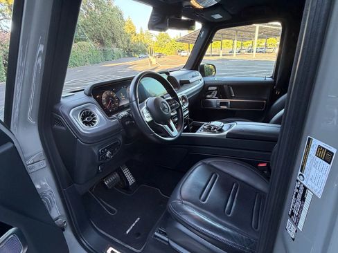 Used 2023 Mercedes-Benz G 550 image 19