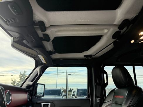 Used 2020 Jeep Wrangler Unlimited Rubicon image 30