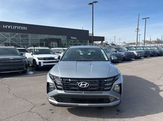 New 2026 Hyundai Tucson SE video 2