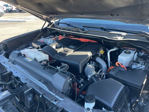 Used 2023 Toyota Tundra Platinum image 22