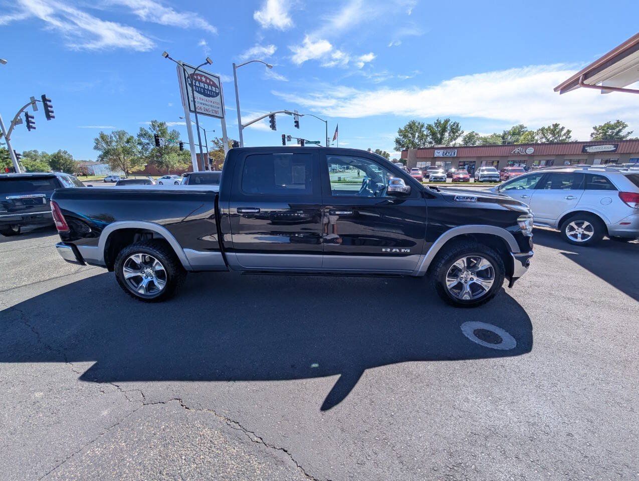 Used 2020 RAM 1500 Laramie AWD/4WD image 10