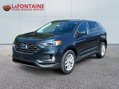 Used 2022 Ford Edge SEL w/ Convenience Package
