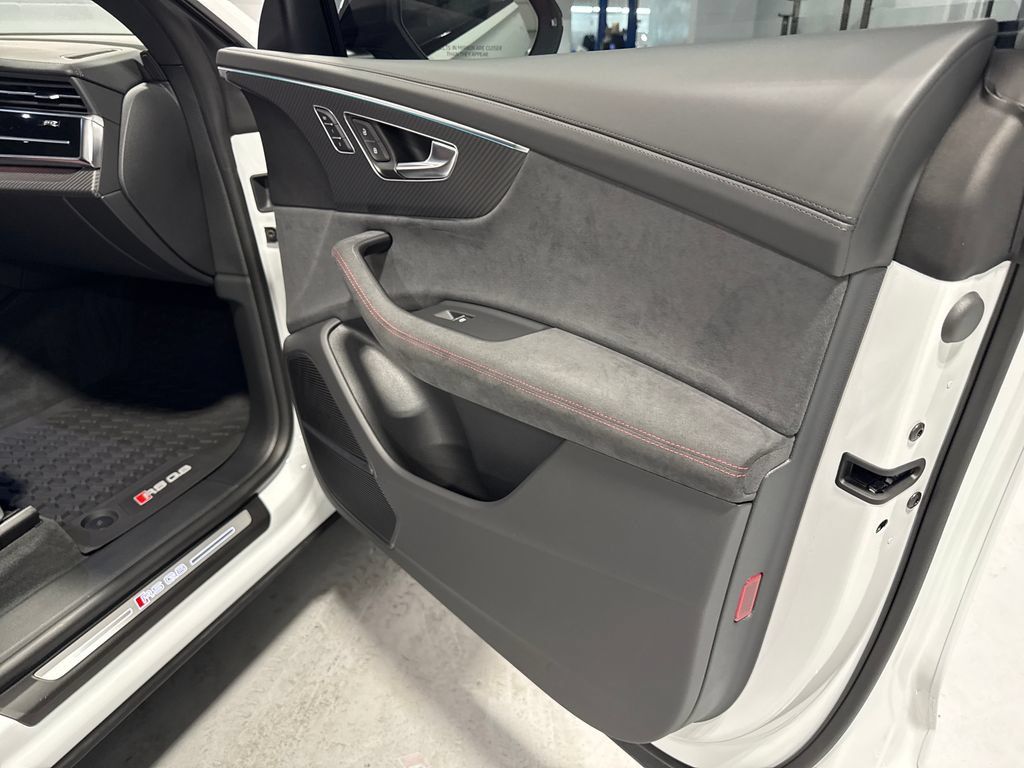 Used 2025 Audi RS Q8 performance AWD/4WD image 40