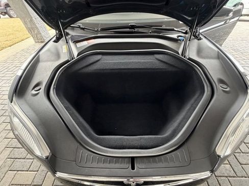 Used 2015 Tesla Model S 90D image 18