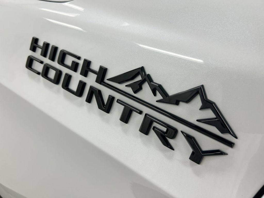 New 2026 Chevrolet Tahoe High Country AWD/4WD image 28