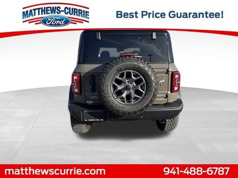 New 2025 Ford Bronco Badlands image 5