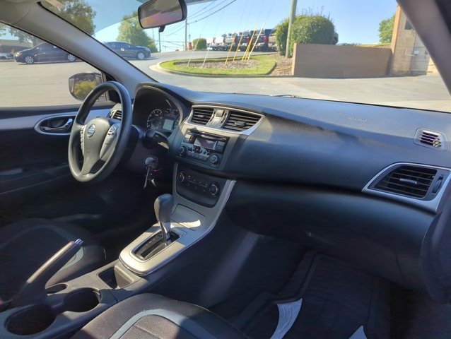 Used 2015 Nissan Sentra S FWD image 30