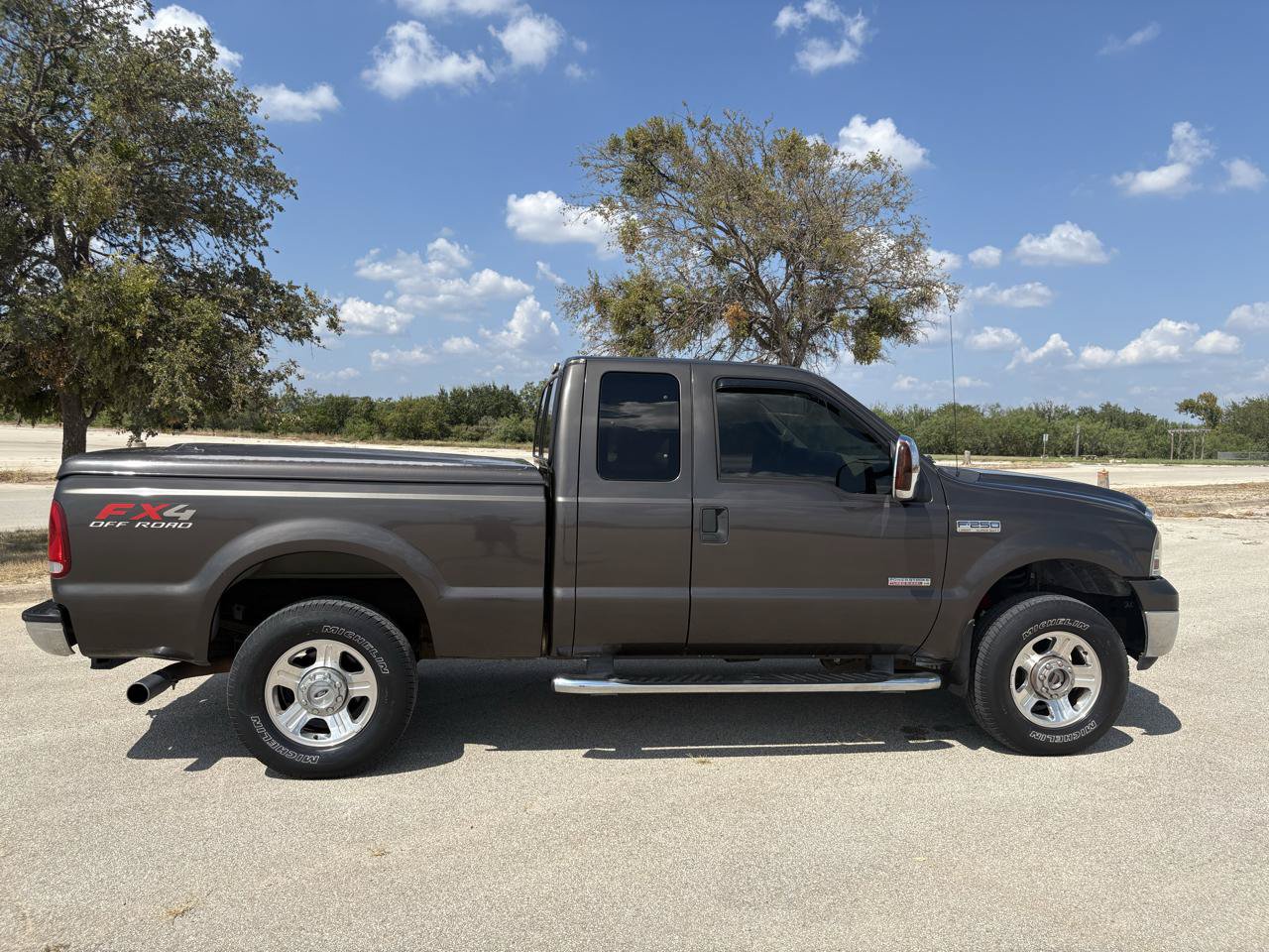 Used 2006 Ford F250 Lariat AWD/4WD image 58