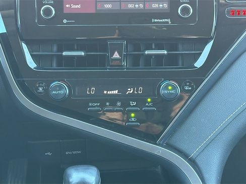 Used 2023 Toyota Camry SE image 22