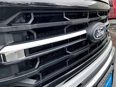 Used 2024 Ford F150 XLT w/ Tow/Haul Package image 31