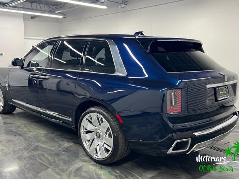Used 2025 Rolls-Royce Cullinan image 7