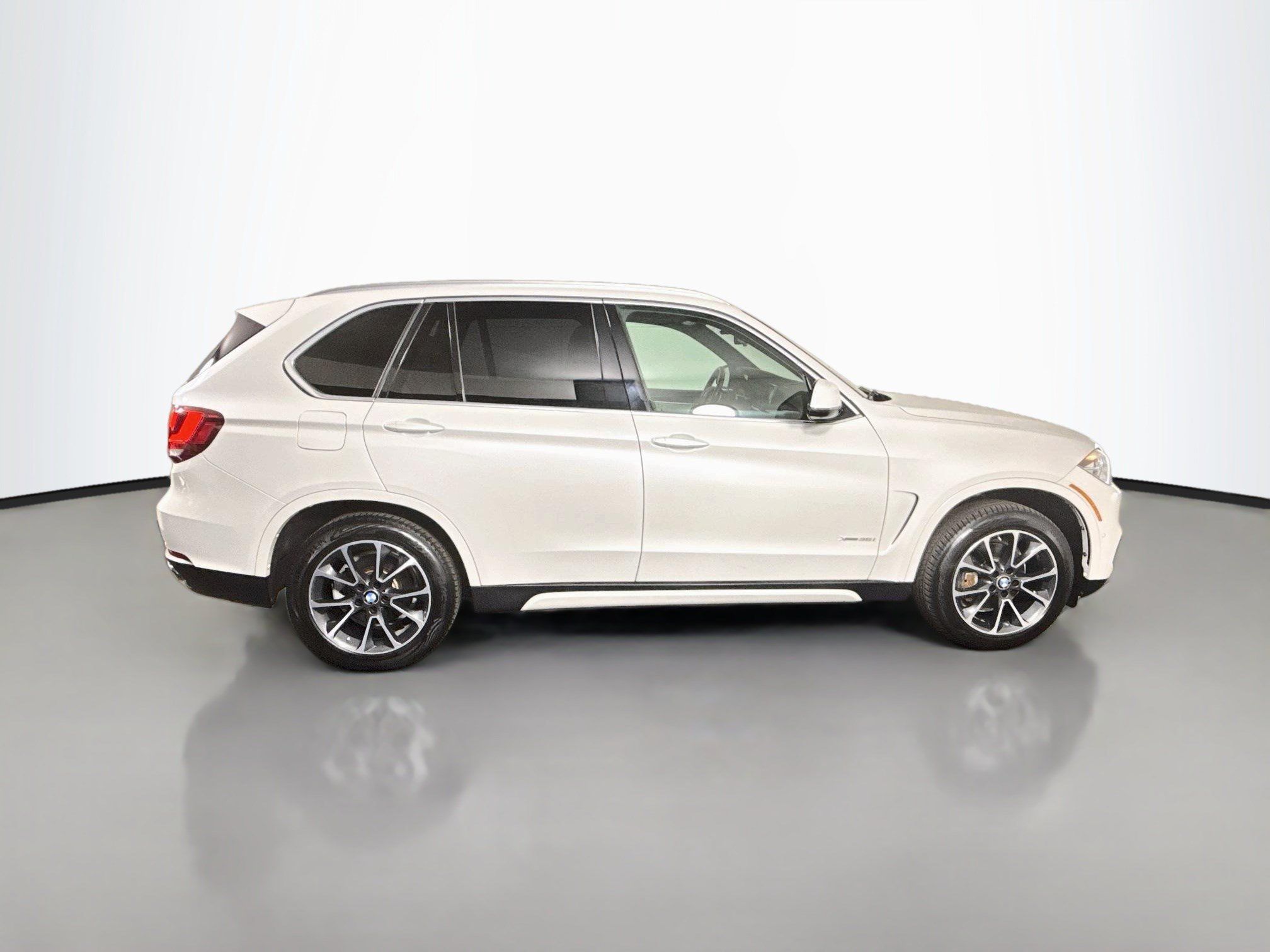 Used 2018 BMW X5 xDrive35i AWD/4WD image 11