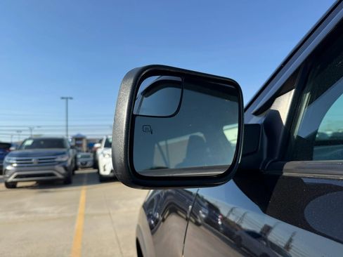 Used 2019 Ford Explorer XLT AWD/4WD image 50