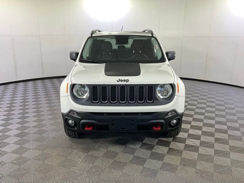 Used 2015 Jeep Renegade Trailhawk w/ Premium Leather Group image 2