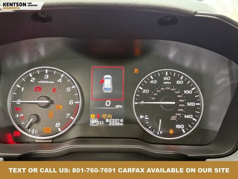 Used 2025 Subaru Crosstrek 2.0i Premium image 16