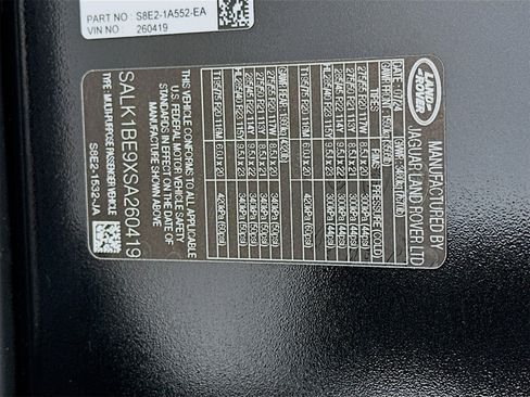 Used 2025 Land Rover Range Rover Long Wheelbase Autobiography image 35