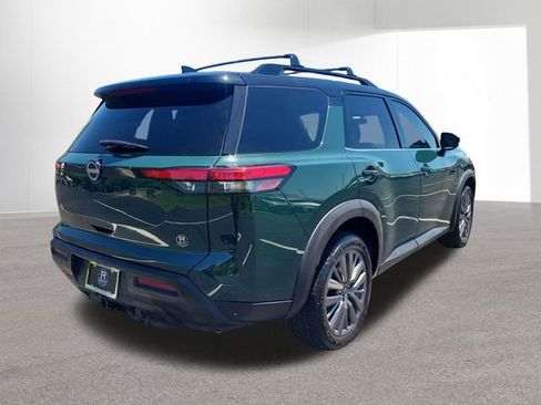 Used 2023 Nissan Pathfinder SL w/ SL Premium Package AWD/4WD image 14