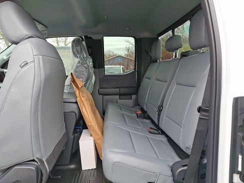 New 2025 Ford F550 4x4 SuperCab Super Duty w/ XL Chrome Package image 5