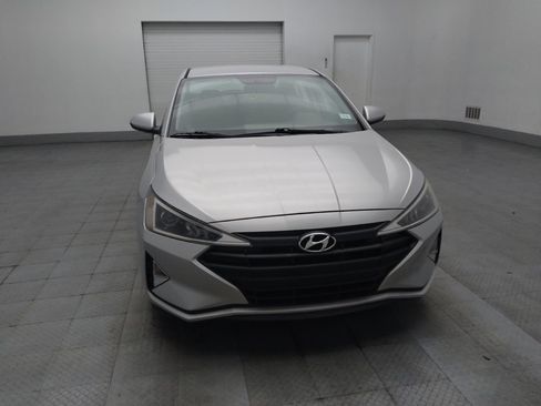 Used 2019 Hyundai Elantra SE FWD image 14