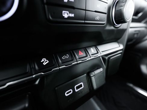 Used 2021 Chevrolet Silverado 1500 Custom Trail Boss w/ Safety Confidence Package image 26