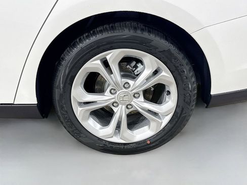 New 2026 Honda Accord LX image 29