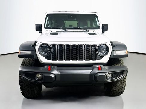 Used 2024 Jeep Wrangler Unlimited Rubicon w/ Convenience Group AWD/4WD image 2