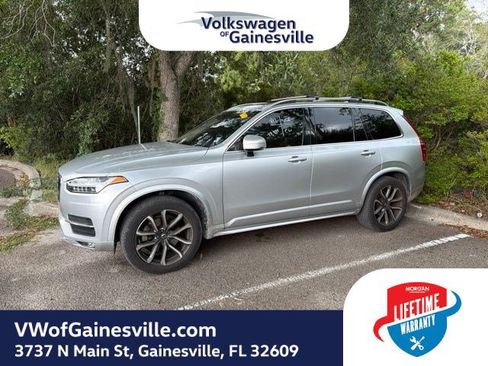 Used 2019 Volvo XC90 T6 Momentum w/ Protection Package Premier AWD/4WD image 5