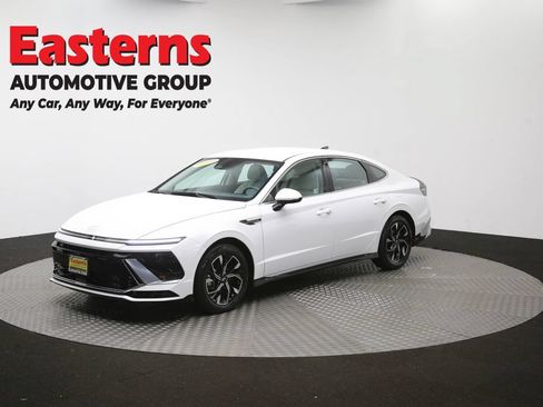 Used 2025 Hyundai Sonata SEL FWD image 56