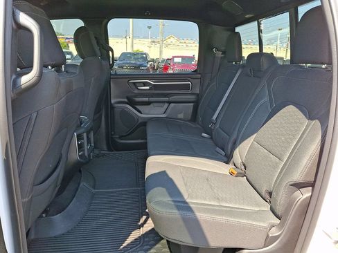 Used 2025 RAM 1500 Big Horn AWD/4WD image 10