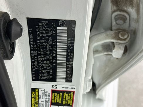 Used 2022 Toyota Camry XSE FWD image 30