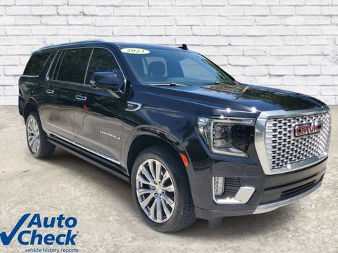 Used 2023 GMC Yukon XL Denali AWD/4WD image 5