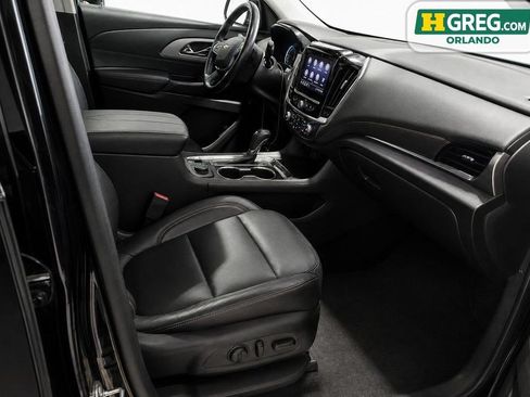 Used 2020 Chevrolet Traverse LT FWD image 11
