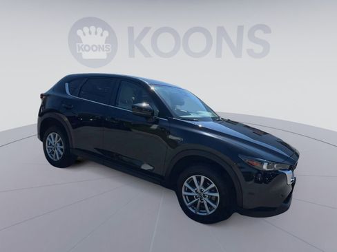 Used 2023 MAZDA CX-5 AWD 2.5 S w/ Preferred Package image 2