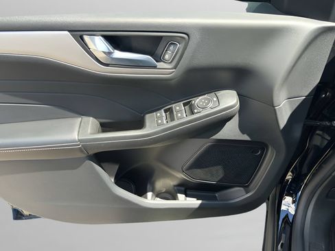 Used 2021 Ford Escape SEL AWD/4WD image 12