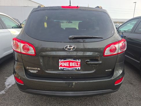 Used 2012 Hyundai Santa Fe GLS image 4