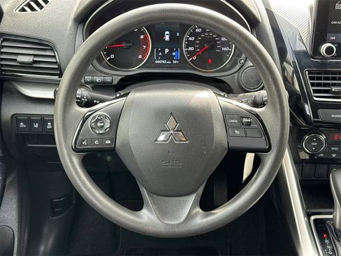 Used 2023 Mitsubishi Eclipse Cross LE image 23