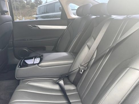 Used 2025 Genesis G80 2.5T AWD/4WD image 7
