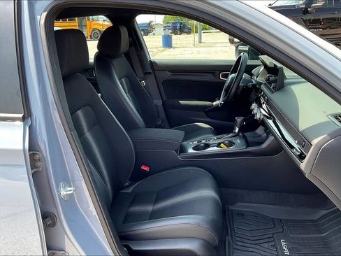 Used 2023 Honda Civic Sport image 16