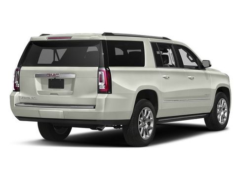 Used 2017 GMC Yukon XL Denali w/ Open Road Package AWD/4WD image 2