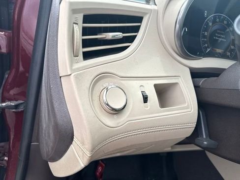 Used 2016 Buick LaCrosse Premium FWD image 16