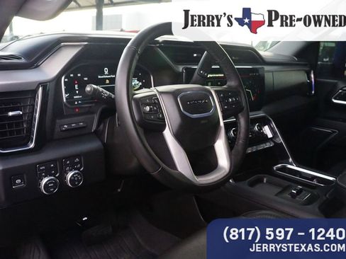 Used 2025 GMC Sierra 2500 Denali w/ Denali Reserve Package image 18