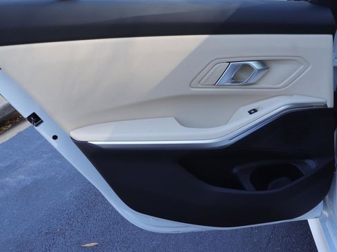 New 2026 BMW 330i Sedan w/ M Sport Package image 12