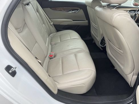 Used 2018 Cadillac XTS Luxury image 13