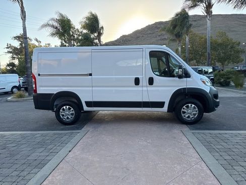 Used 2025 RAM ProMaster 2500 w/ Quick Order Package 22G SLT image 9