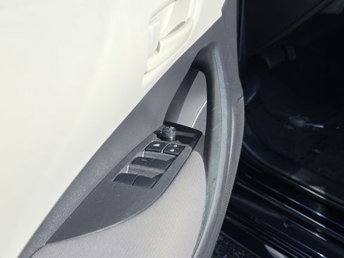 Used 2024 Toyota Corolla LE FWD image 18