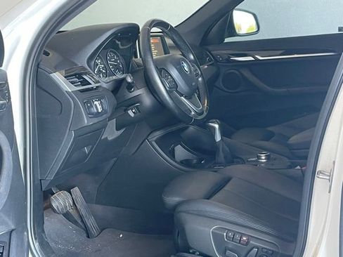 Used 2017 BMW X1 xDrive28i image 15