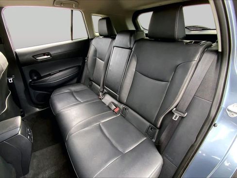 Used 2026 Toyota Corolla Cross XLE FWD image 20